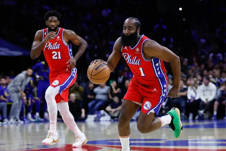 Joel Embiid espera seguir trabajando con James Harden